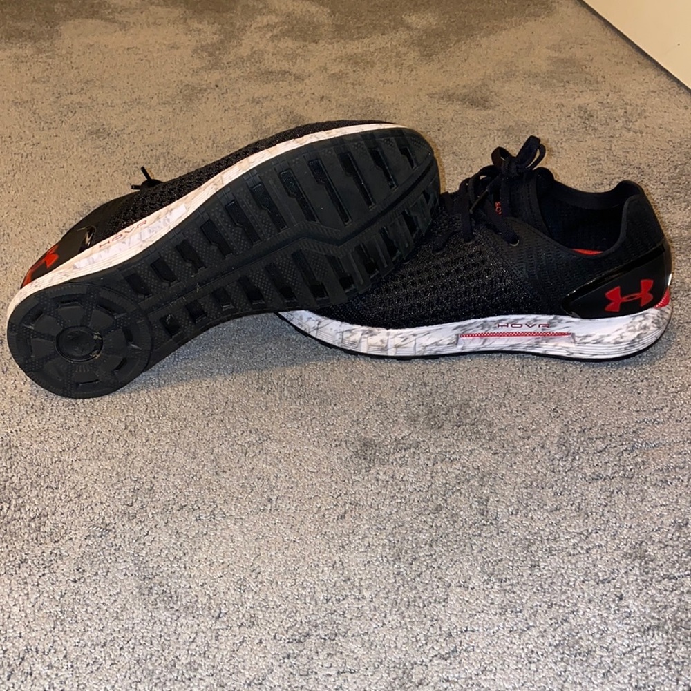 Under Armour Hovr Sonic Running Sneakers